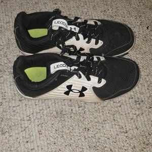 Under Armour  football cleats